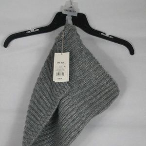 #1 Gray loop Scarf